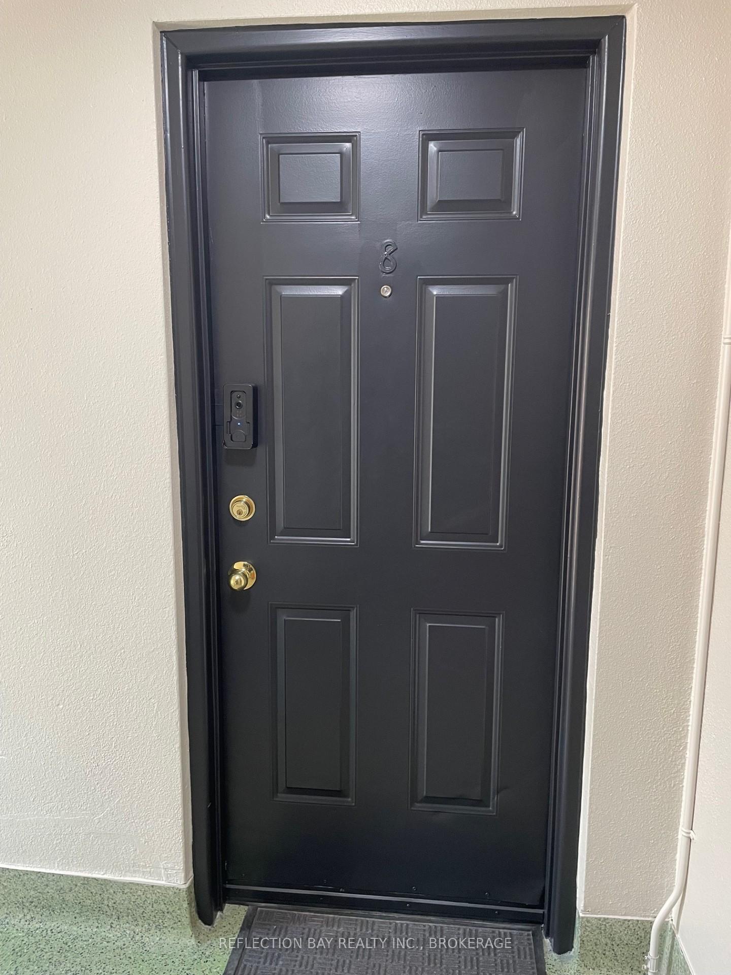 Photo 3 of Unit 8, 5 Applewood Avenue, Hamilton, Stoney Creek — HOMEH