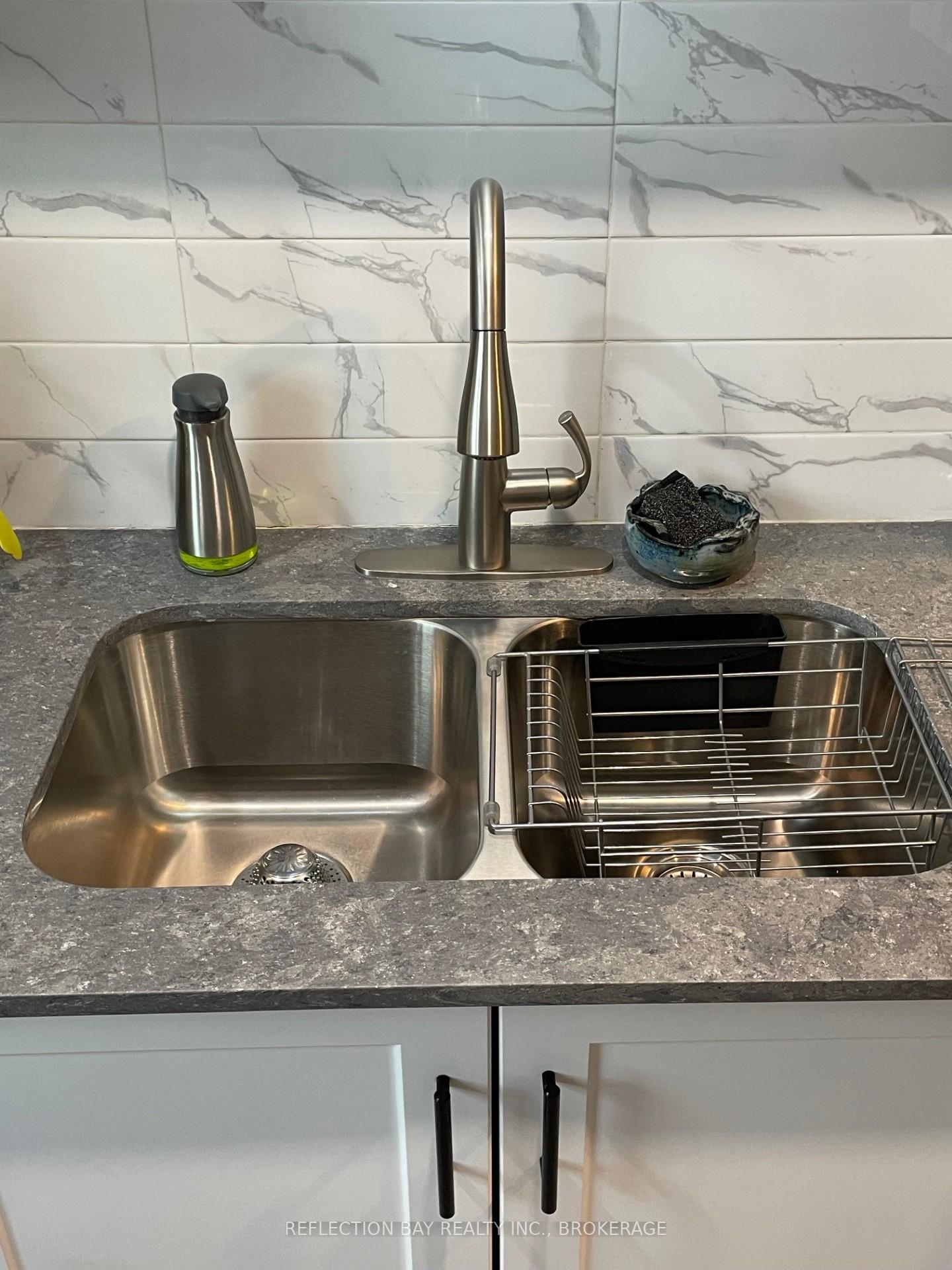 Photo 14 of Unit 8, 5 Applewood Avenue, Hamilton, Stoney Creek — HOMEH