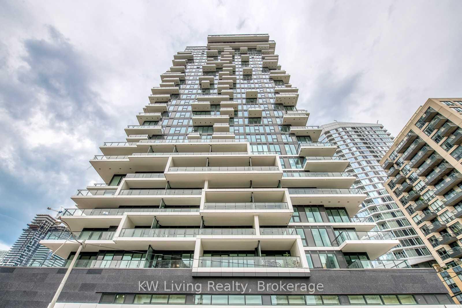 Front of Unit Ph03, 77 Shuter Street