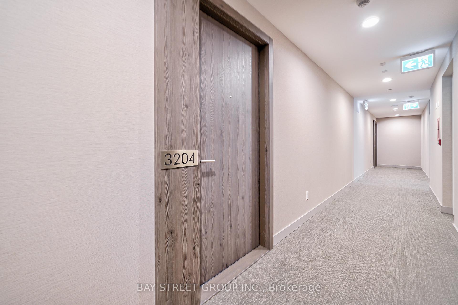 Photo 6 of Unit 3204, 25 Richmond Street E, Toronto, Church-Yonge Corridor — HOMEH