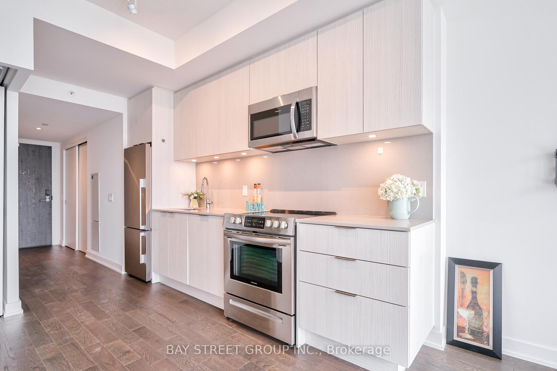 Photo 13 of Unit 3204, 25 Richmond Street E, Toronto, Church-Yonge Corridor — HOMEH