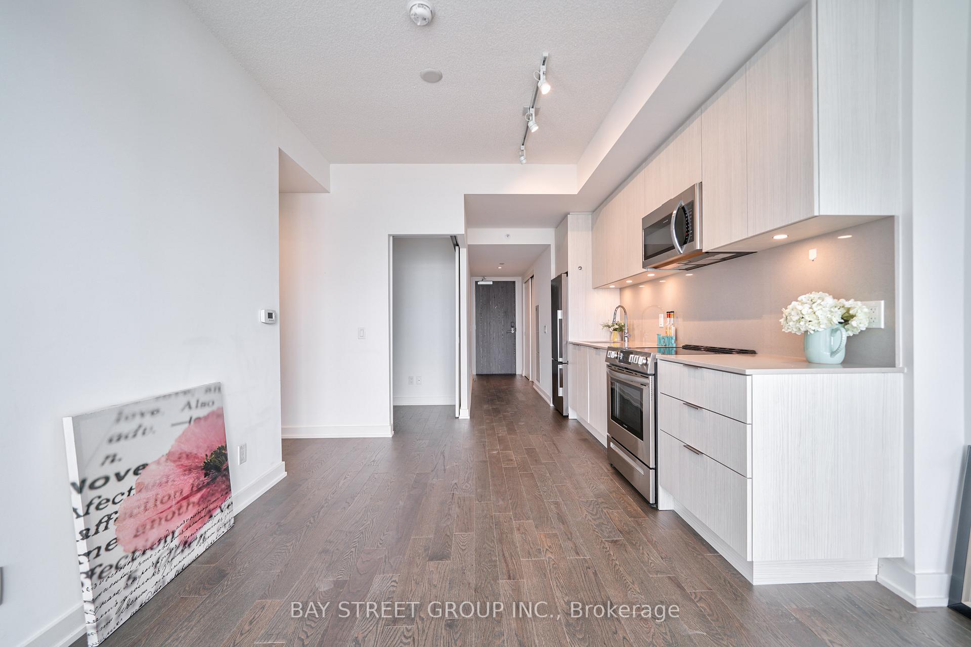 Photo 14 of Unit 3204, 25 Richmond Street E, Toronto, Church-Yonge Corridor — HOMEH