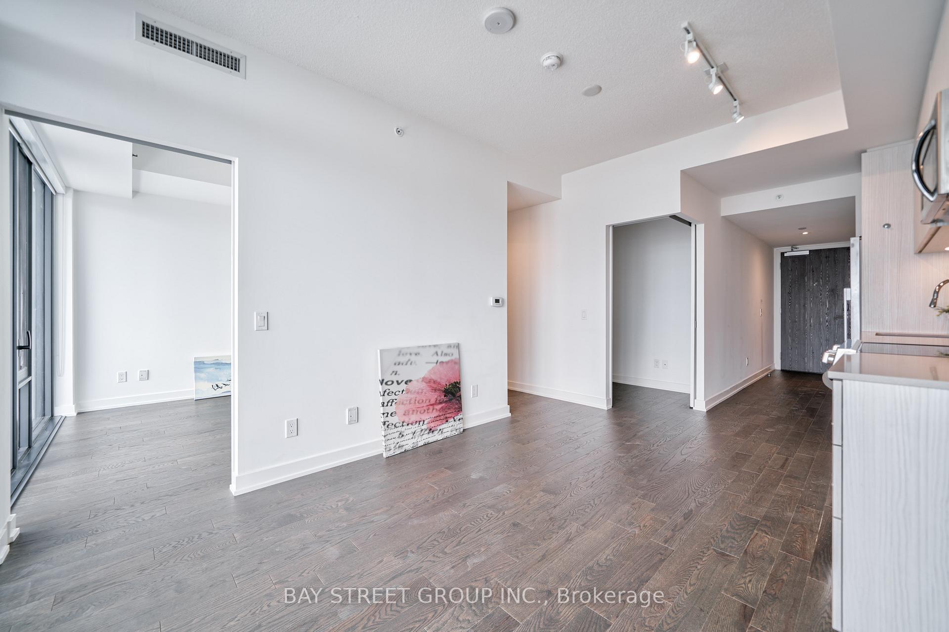 Photo 16 of Unit 3204, 25 Richmond Street E, Toronto, Church-Yonge Corridor — HOMEH