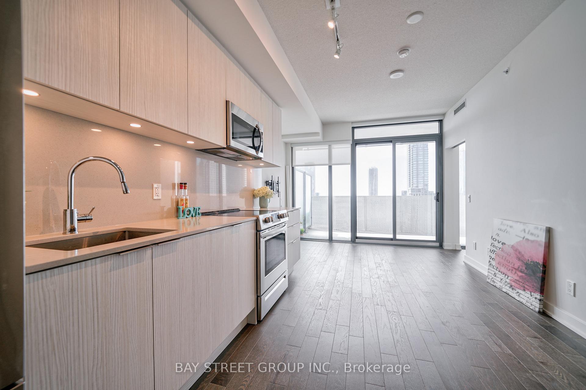 Photo 18 of Unit 3204, 25 Richmond Street E, Toronto, Church-Yonge Corridor — HOMEH