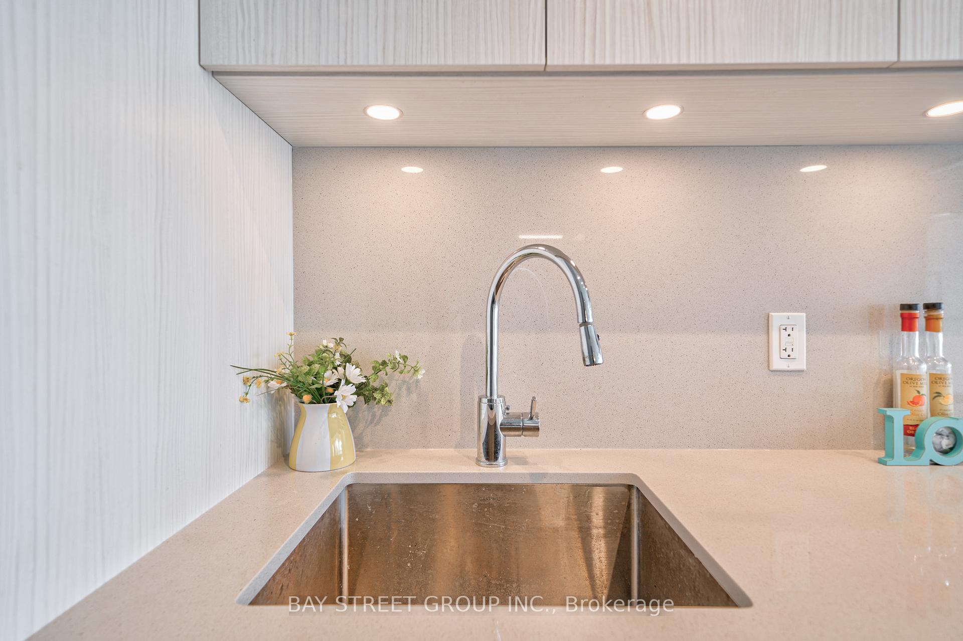 Photo 20 of Unit 3204, 25 Richmond Street E, Toronto, Church-Yonge Corridor — HOMEH