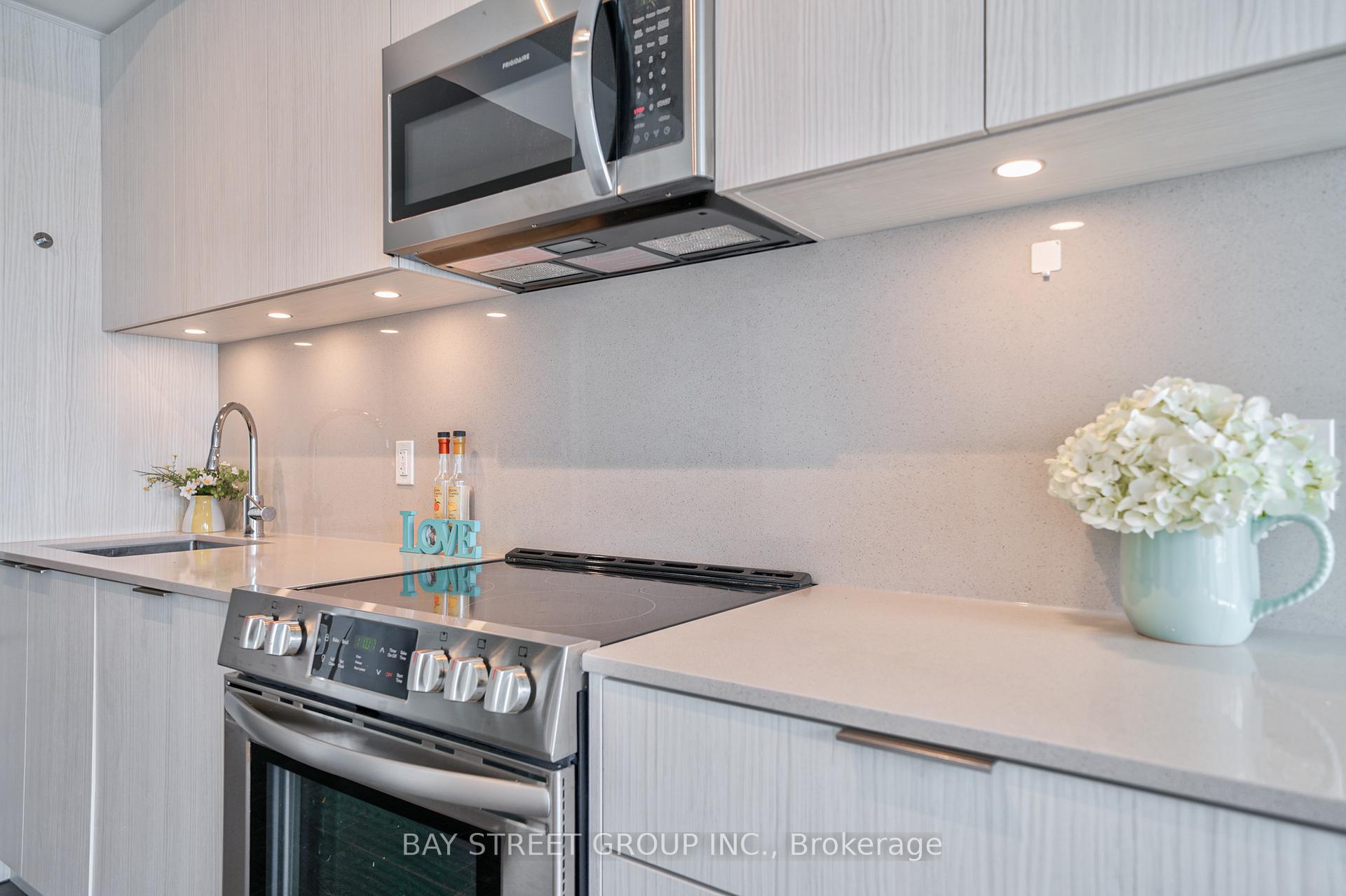 Photo 21 of Unit 3204, 25 Richmond Street E, Toronto, Church-Yonge Corridor — HOMEH