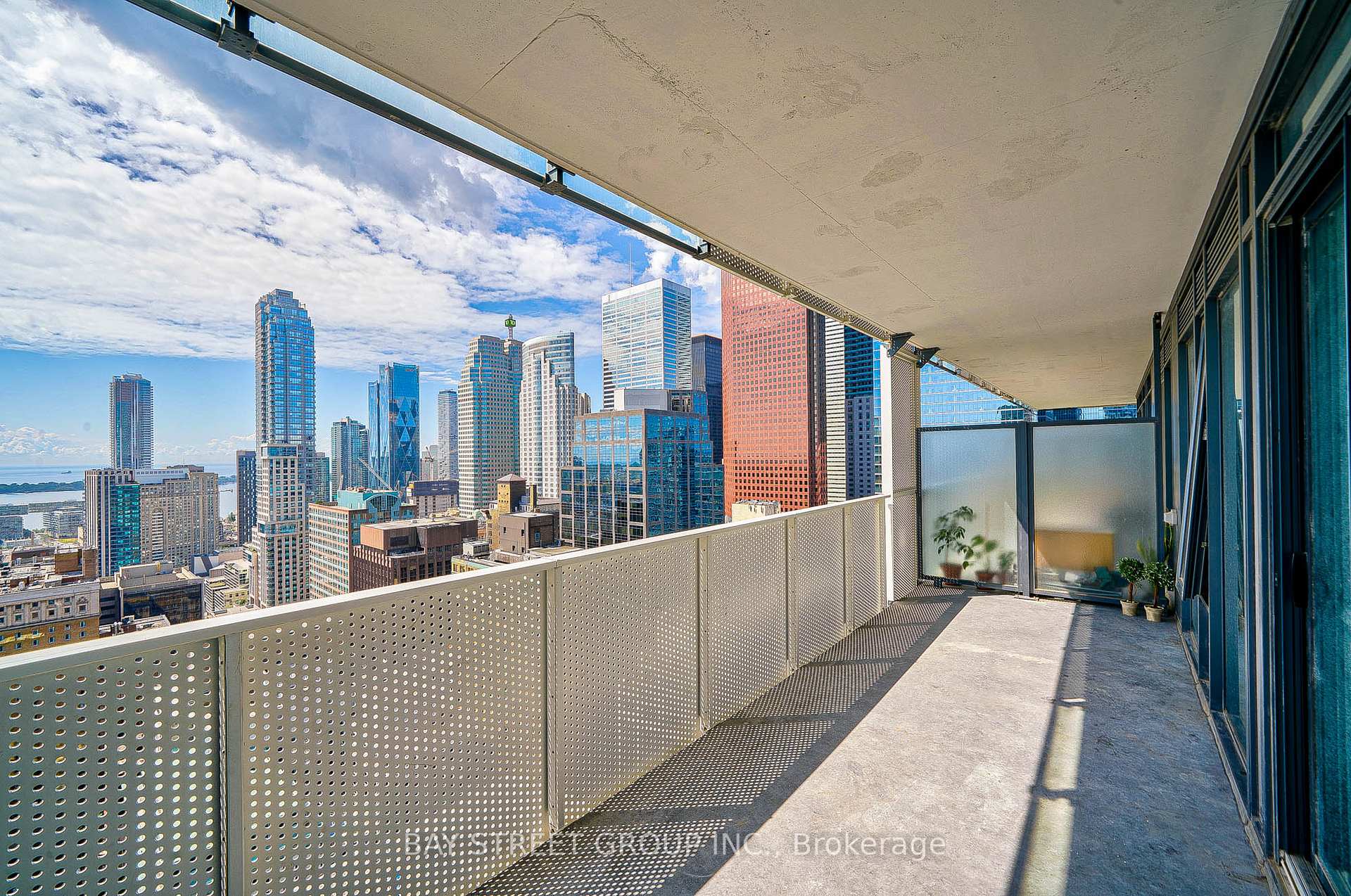 Photo 30 of Unit 3204, 25 Richmond Street E, Toronto, Church-Yonge Corridor — HOMEH