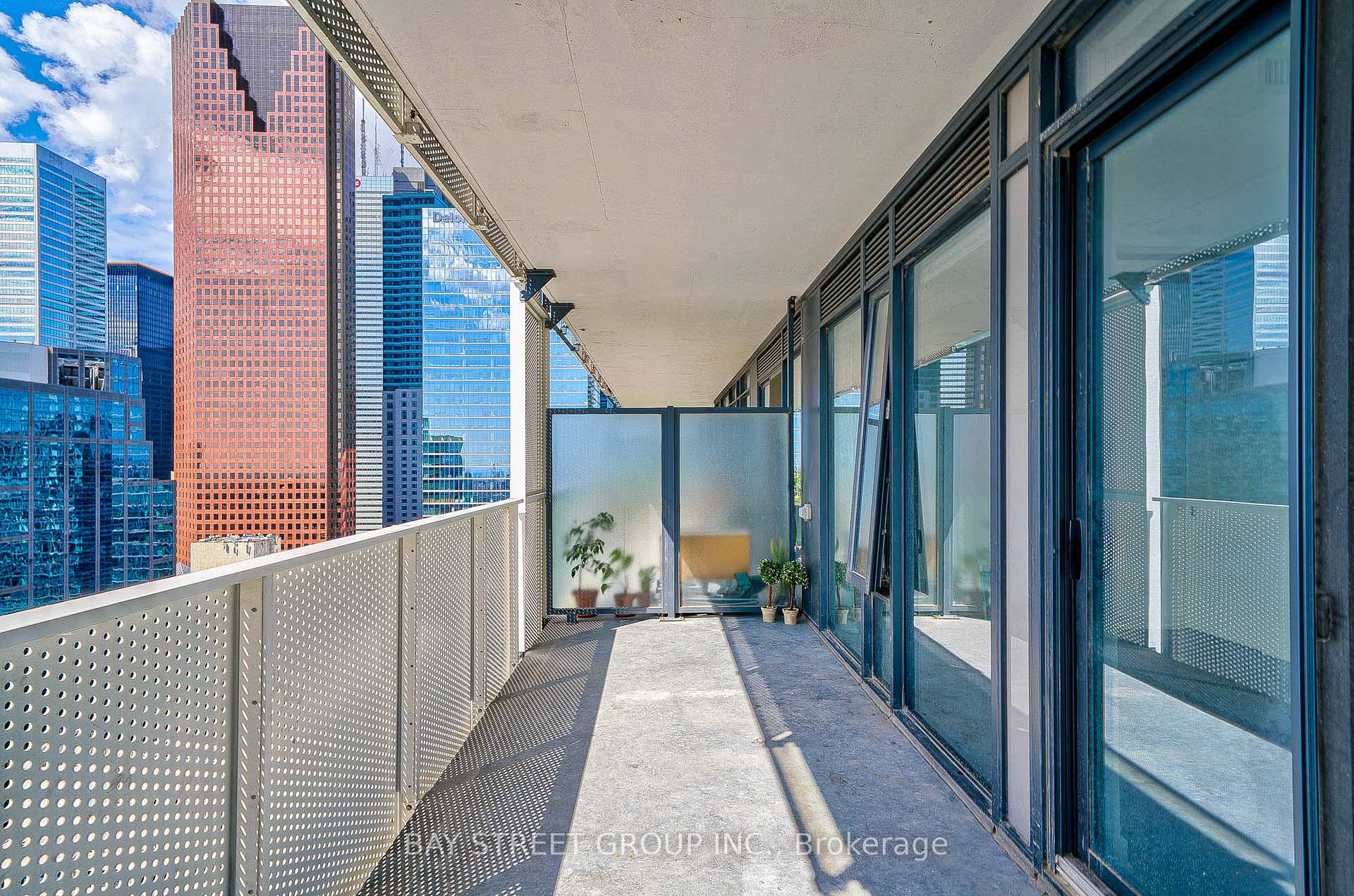Photo 33 of Unit 3204, 25 Richmond Street E, Toronto, Church-Yonge Corridor — HOMEH