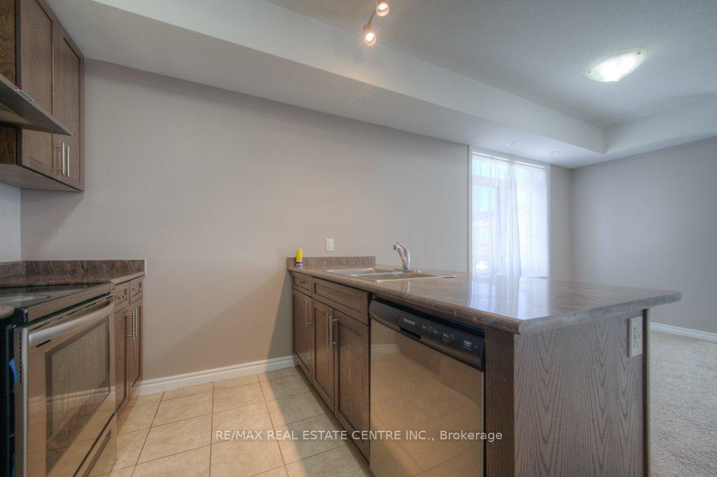 Photo 14 of Unit 36, 72 Wheat Lane N, Kitchener — HOMEH