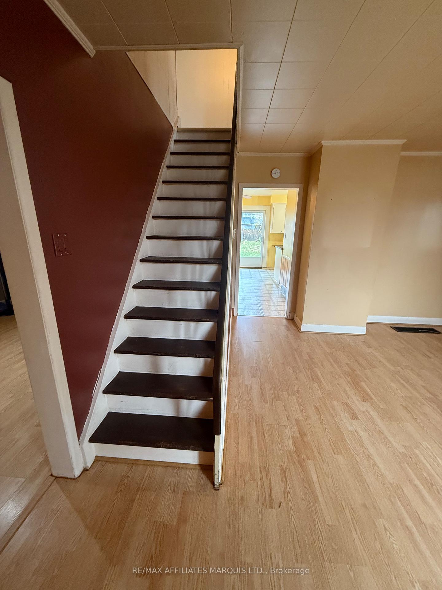 Photo 10 of 522 Second Street W, Cornwall — HOMEH