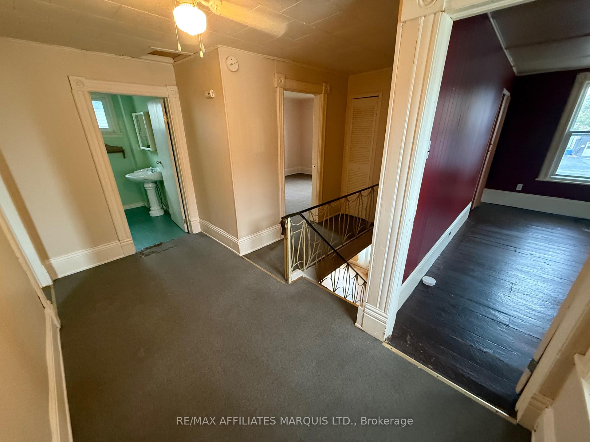 Photo 11 of 522 Second Street W, Cornwall — HOMEH