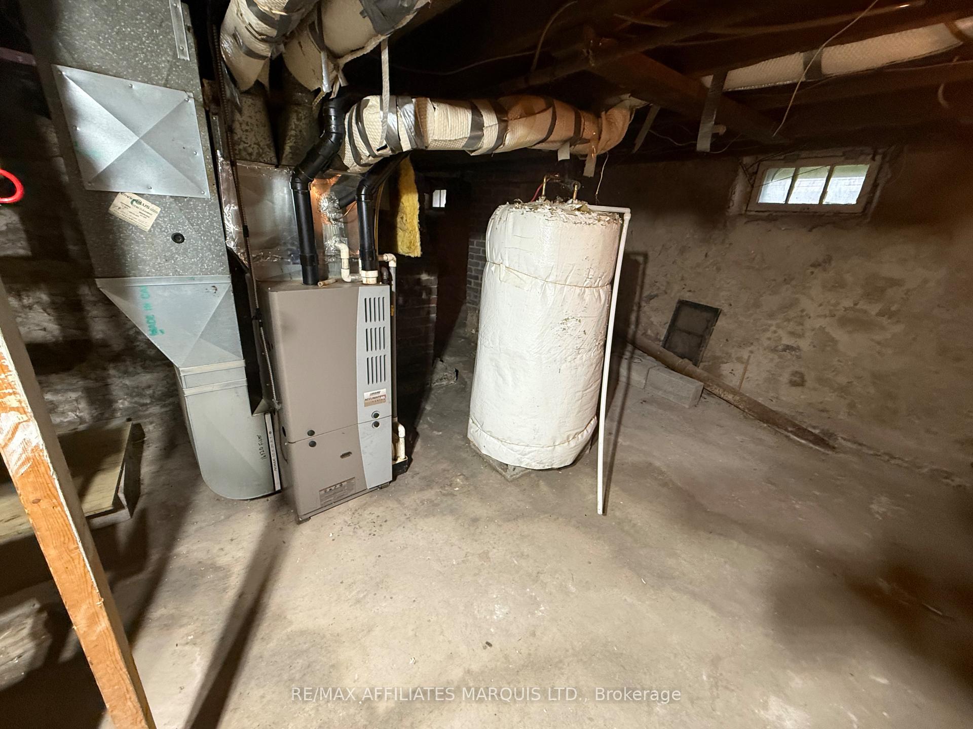 Photo 17 of 522 Second Street W, Cornwall — HOMEH