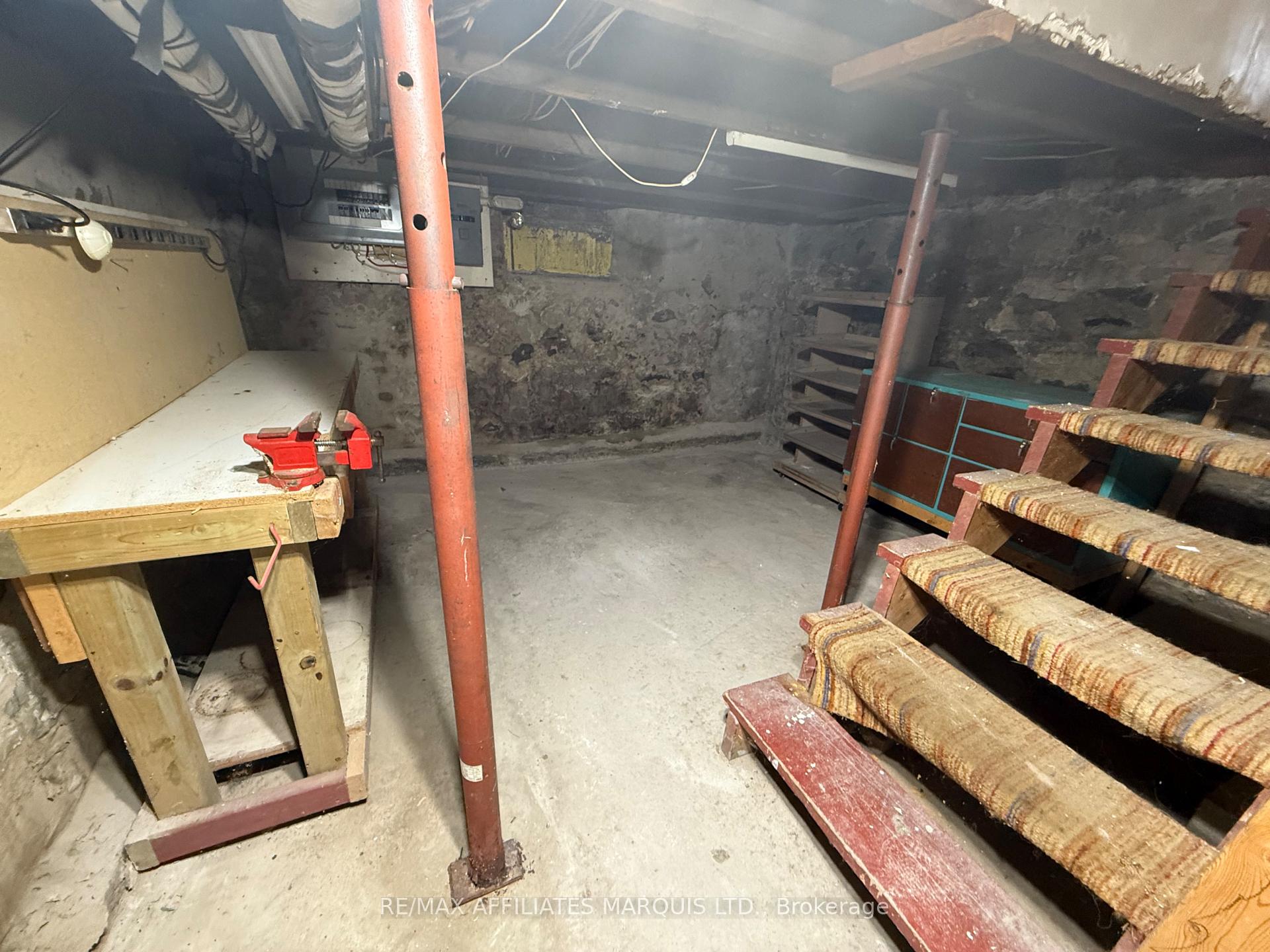 Photo 18 of 522 Second Street W, Cornwall — HOMEH