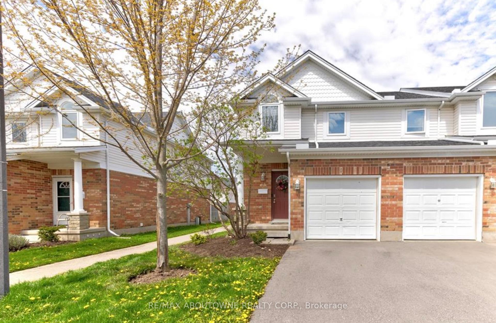 Photo 1 of Unit 63, 151 Clairfields Drive E, Guelph, Pineridge/Westminster Woods — HOMEH
