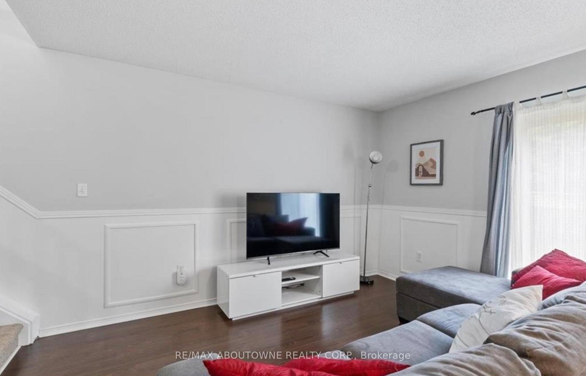 Photo 7 of Unit 63, 151 Clairfields Drive E, Guelph, Pineridge/Westminster Woods — HOMEH