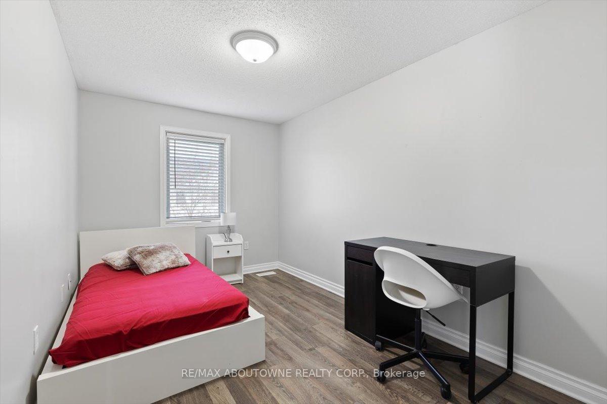 Photo 16 of Unit 63, 151 Clairfields Drive E, Guelph, Pineridge/Westminster Woods — HOMEH