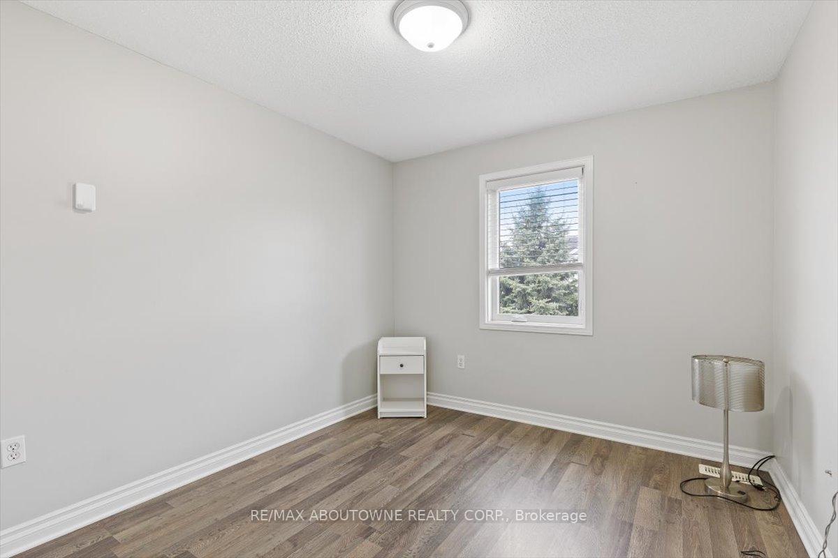 Photo 37 of Unit 63, 151 Clairfields Drive E, Guelph, Pineridge/Westminster Woods — HOMEH