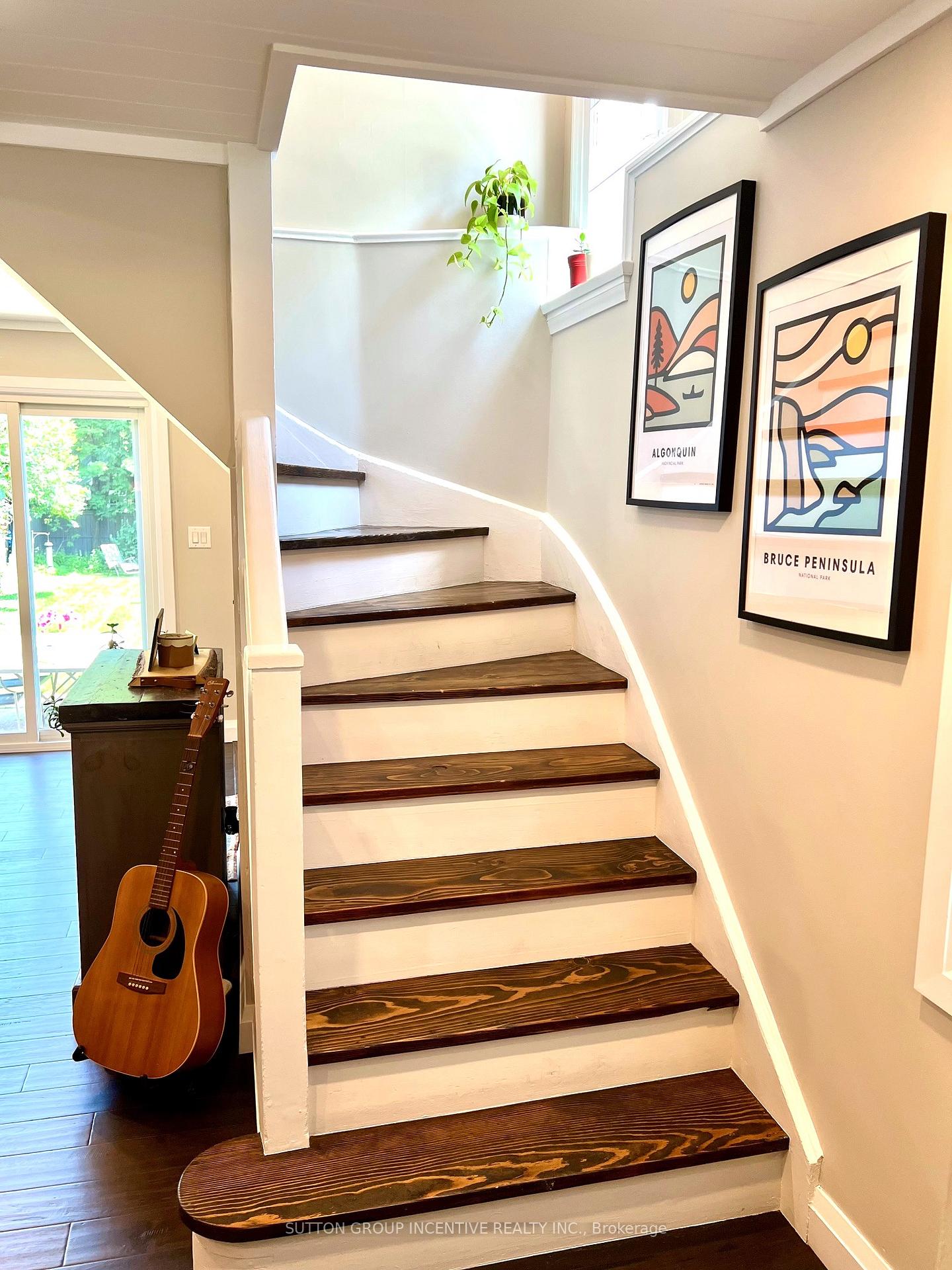 Photo 22 of 77 Drury Lane, Barrie, Wellington — HOMEH
