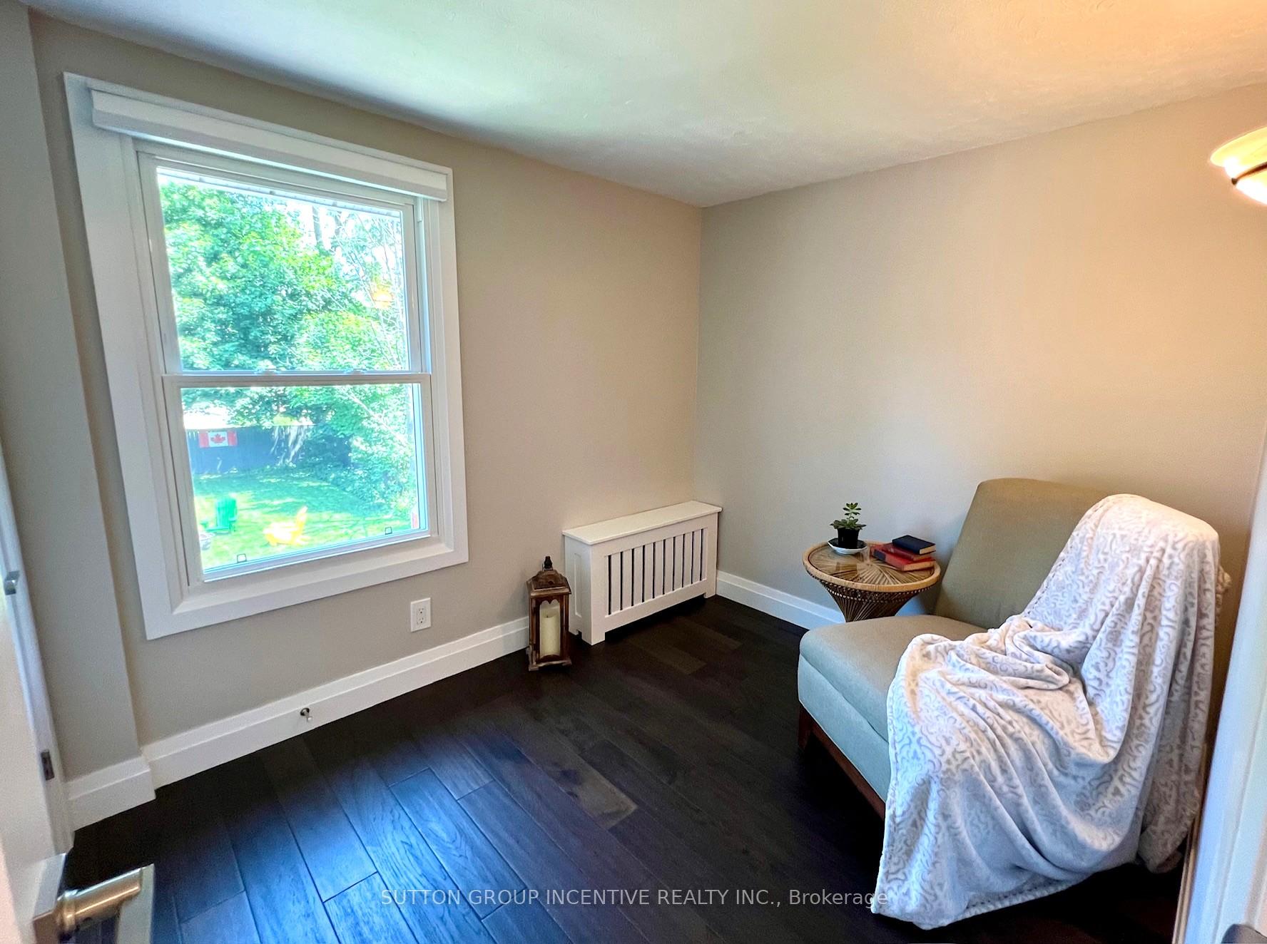 Photo 29 of 77 Drury Lane, Barrie, Wellington — HOMEH