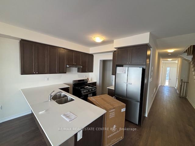 Photo 5 of 102 McGill Avenue, Erin — HOMEH