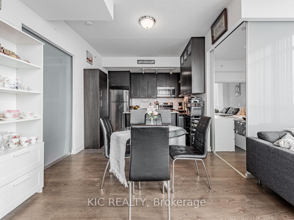 Photo 6 of Unit 1003, 2055 Danforth Avenue, Toronto, Woodbine Corridor — HOMEH
