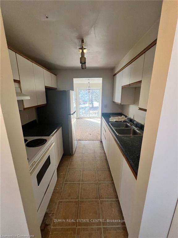 Photo 5 of Unit 8, 639 Albert Street, Waterloo — HOMEH