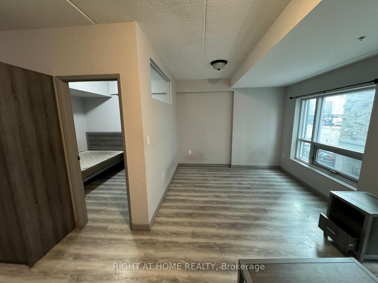 Photo 3 of Unit 108, 275 Larch Street, Waterloo, Lakeshore Village — HOMEH