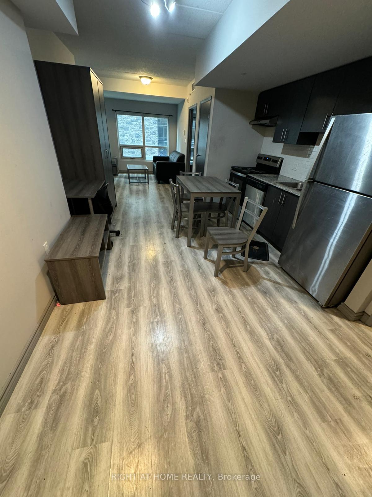 Photo 5 of Unit 108, 275 Larch Street, Waterloo, Lakeshore Village — HOMEH