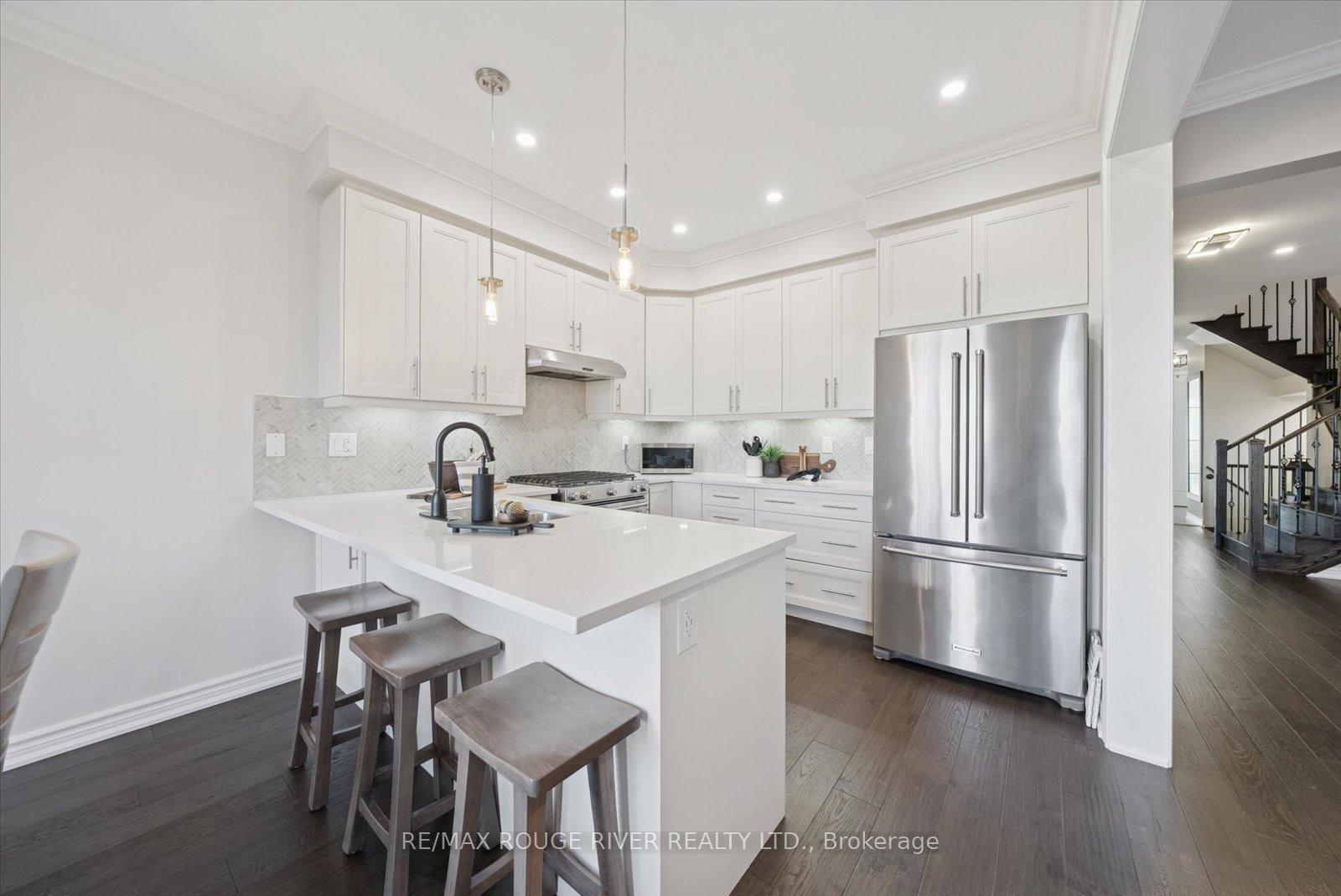 Photo 15 of 212 Ronald Hooper Avenue, Clarington, Bowmanville — HOMEH