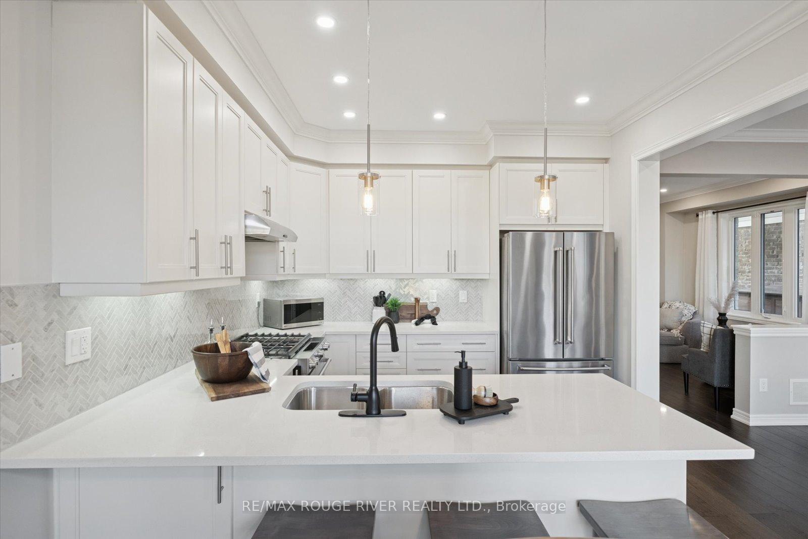 Photo 16 of 212 Ronald Hooper Avenue, Clarington, Bowmanville — HOMEH