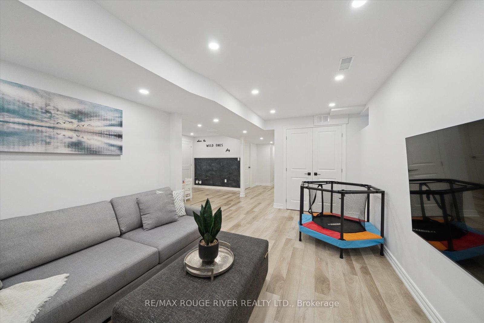 Photo 33 of 212 Ronald Hooper Avenue, Clarington, Bowmanville — HOMEH