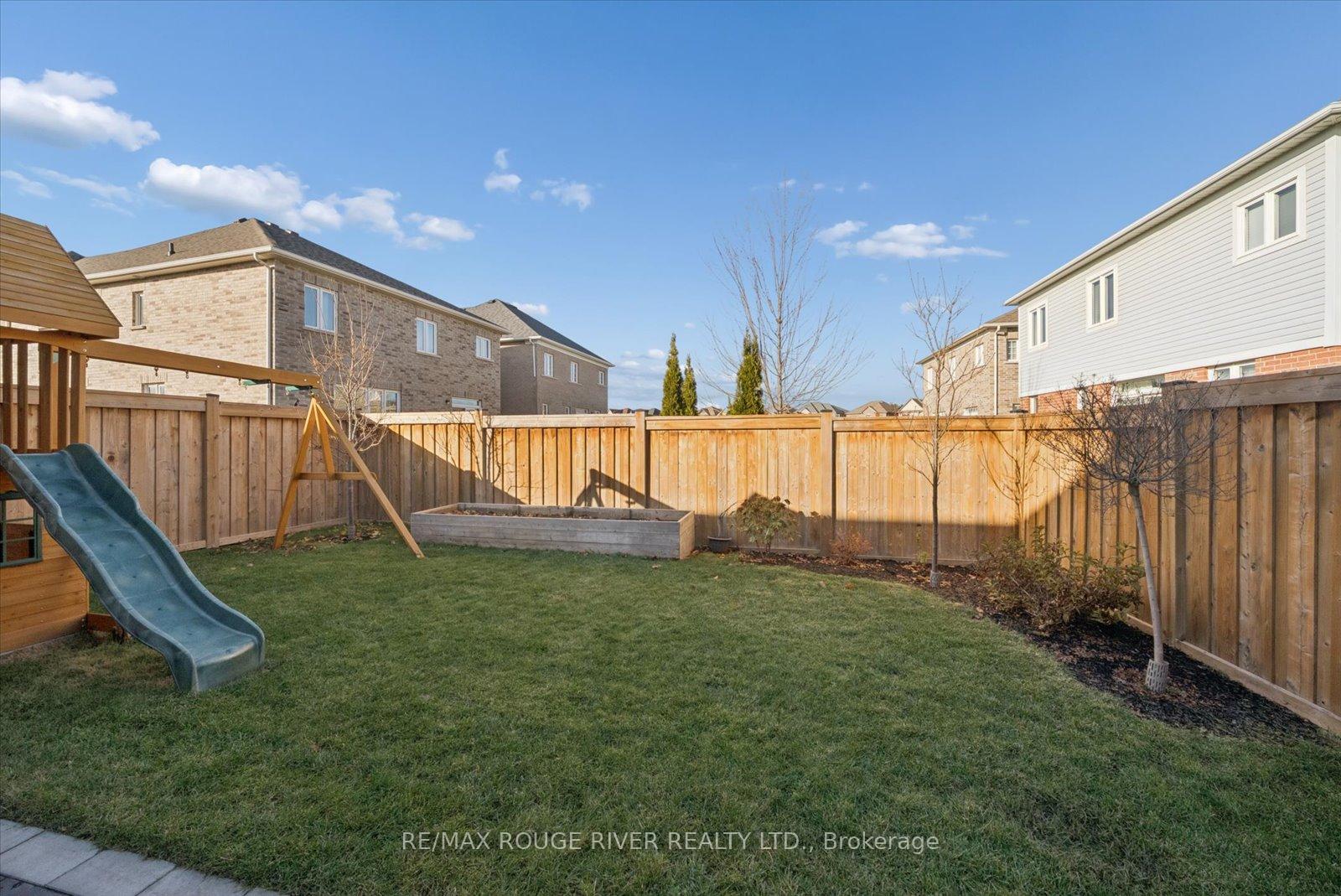 Photo 37 of 212 Ronald Hooper Avenue, Clarington, Bowmanville — HOMEH