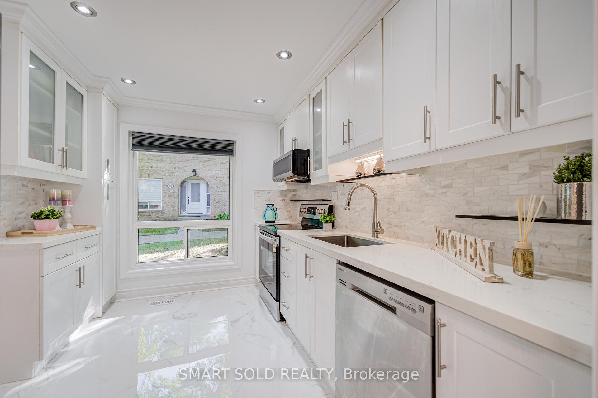 Photo 7 of Unit 38, 1 Wootten Way S, Markham, Sherwood-Amberglen — HOMEH