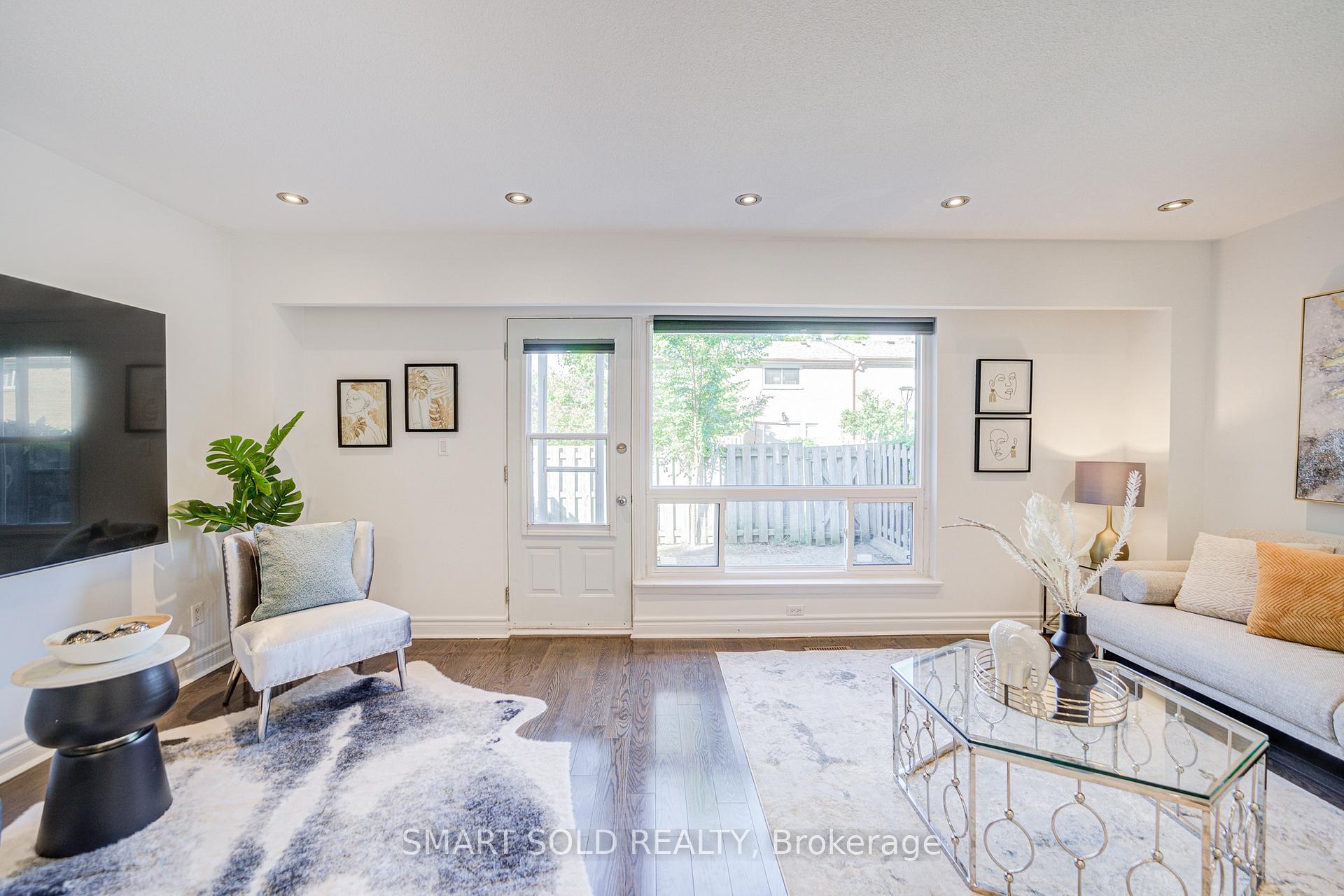 Photo 20 of Unit 38, 1 Wootten Way S, Markham, Sherwood-Amberglen — HOMEH