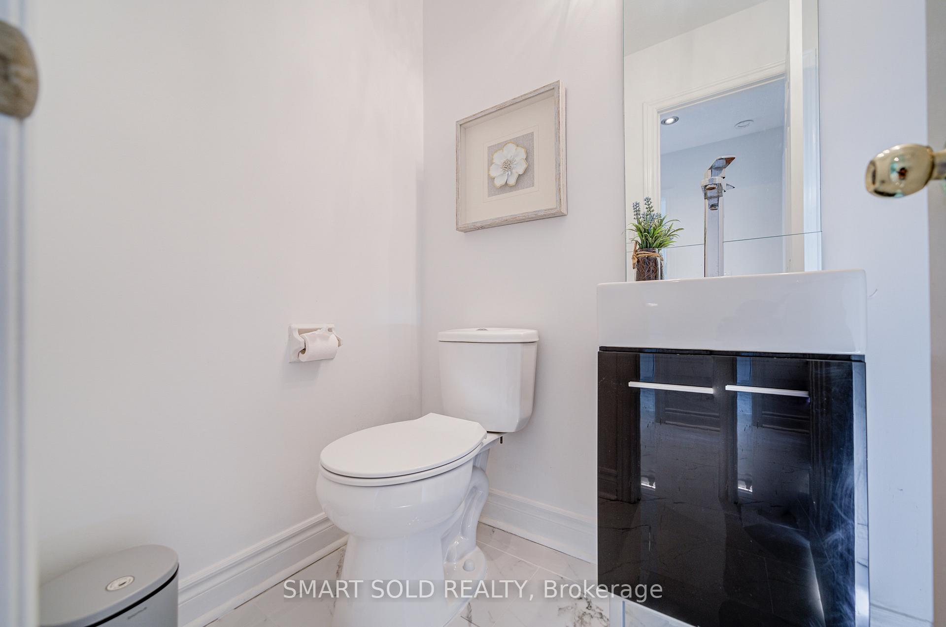 Photo 21 of Unit 38, 1 Wootten Way S, Markham, Sherwood-Amberglen — HOMEH