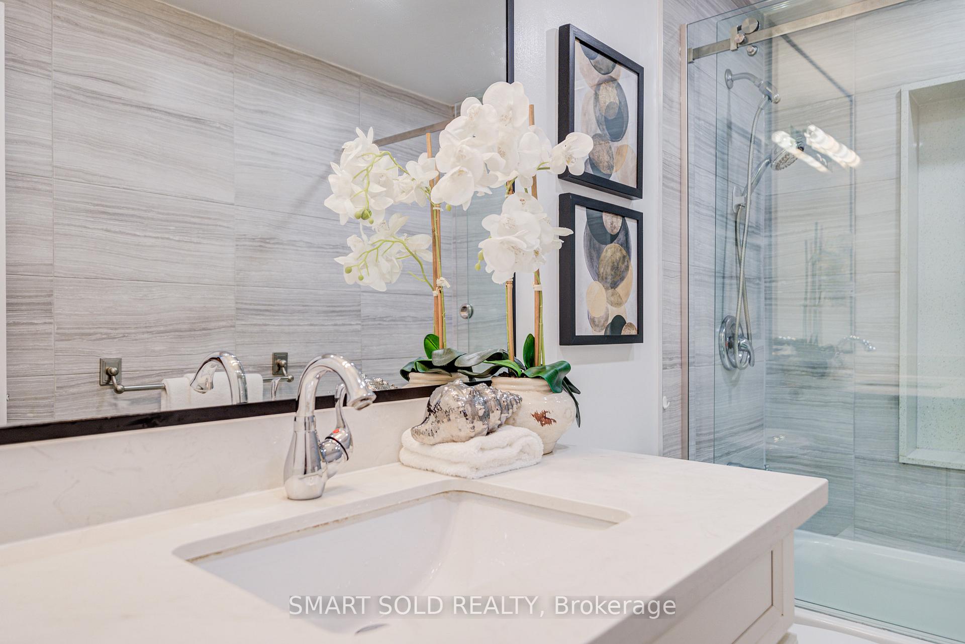 Photo 27 of Unit 38, 1 Wootten Way S, Markham, Sherwood-Amberglen — HOMEH