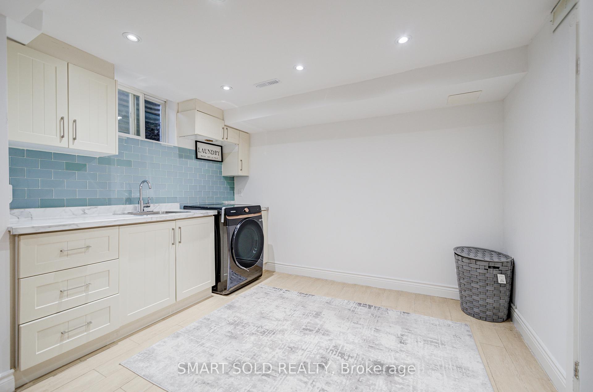 Photo 36 of Unit 38, 1 Wootten Way S, Markham, Sherwood-Amberglen — HOMEH
