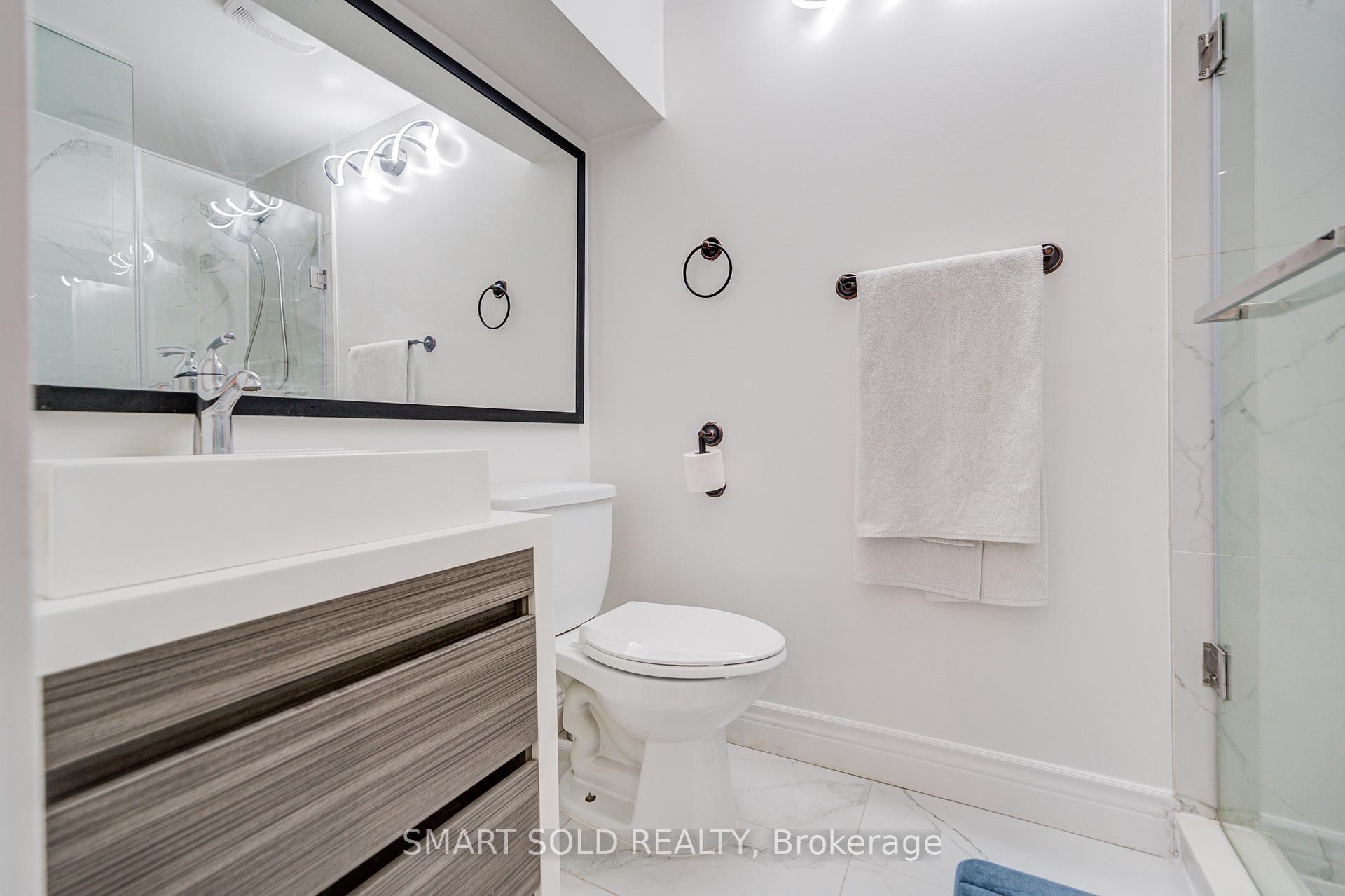 Photo 43 of Unit 38, 1 Wootten Way S, Markham, Sherwood-Amberglen — HOMEH
