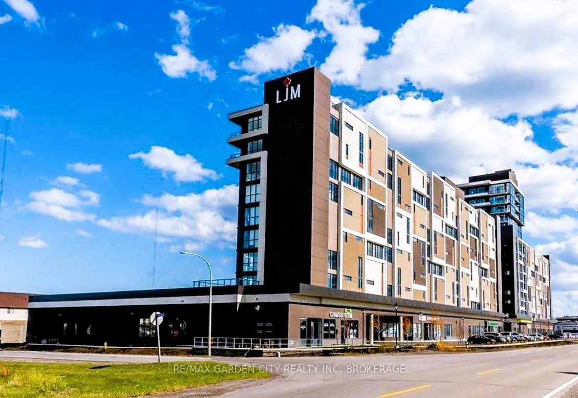 Photo 5 of Unit 304, 560 North Service Road, Grimsby, Grimsby Beach — HOMEH