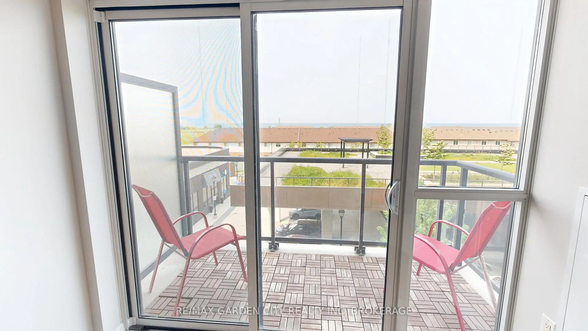 Photo 25 of Unit 304, 560 North Service Road, Grimsby, Grimsby Beach — HOMEH