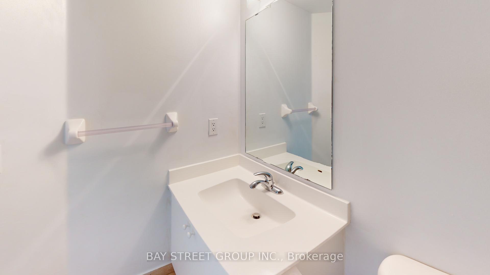 Photo 10 of Unit 705, 75 South Town Centre Boulevard, Markham, Unionville — HOMEH