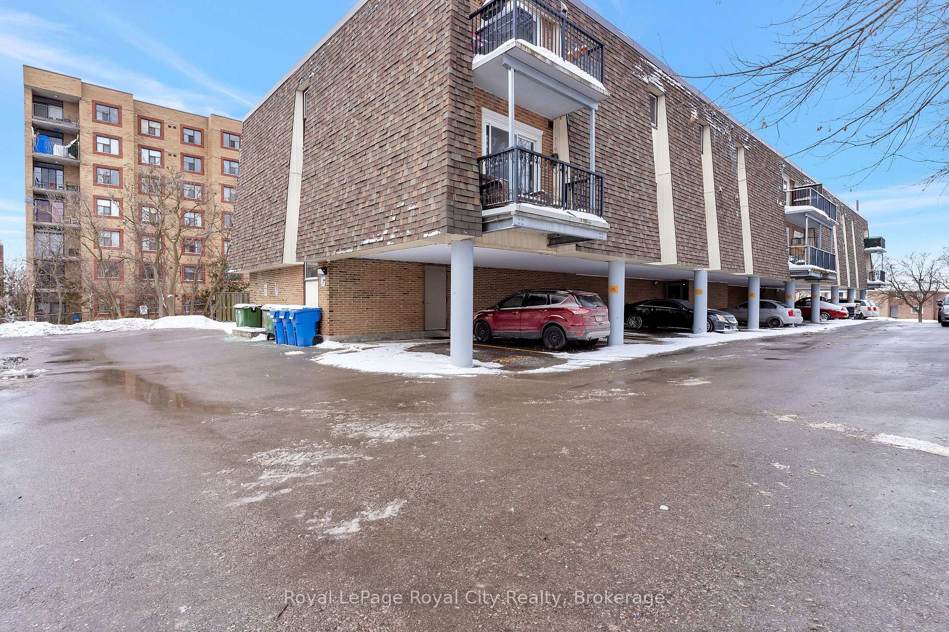 Photo 49 of Unit 202, 234 Willow Road, Guelph, Junction/Onward Willow — HOMEH