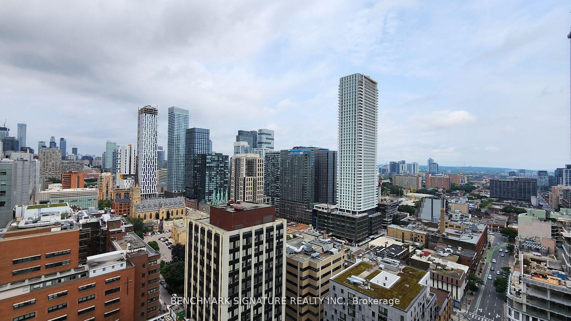 Photo 12 of Unit 2415, 25 Richmond Street E, Toronto, Church-Yonge Corridor — HOMEH