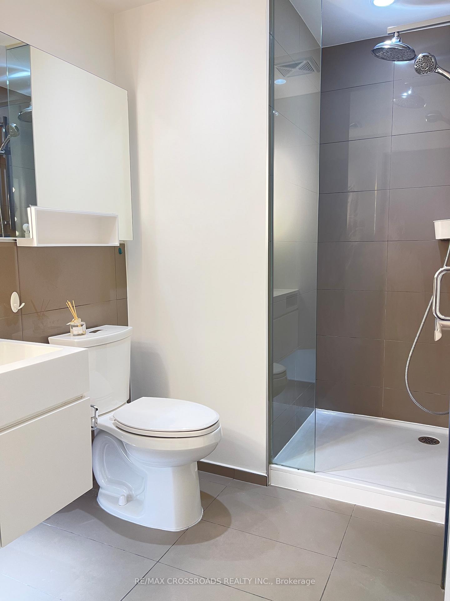 Photo 13 of Unit 3503, 45 Charles Street E, Toronto, Church-Yonge Corridor — HOMEH