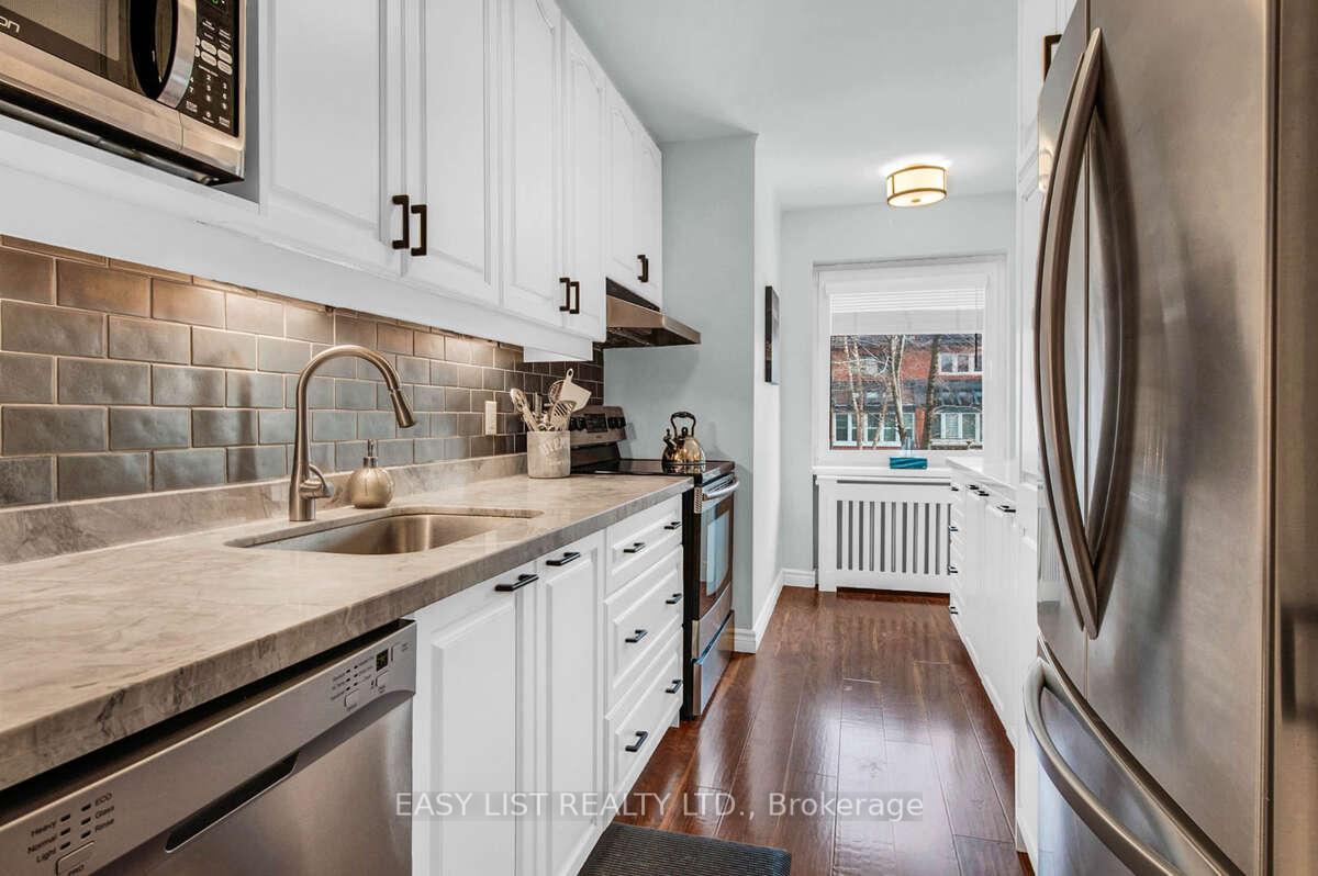 Photo 5 of Unit 15, 2368 Queen Street E, Toronto, The Beaches — HOMEH