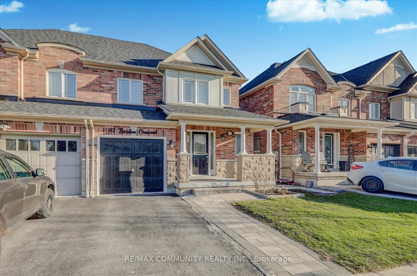 Photo 3 of 45 Barden Crescent, Ajax, Northeast Ajax — HOMEH
