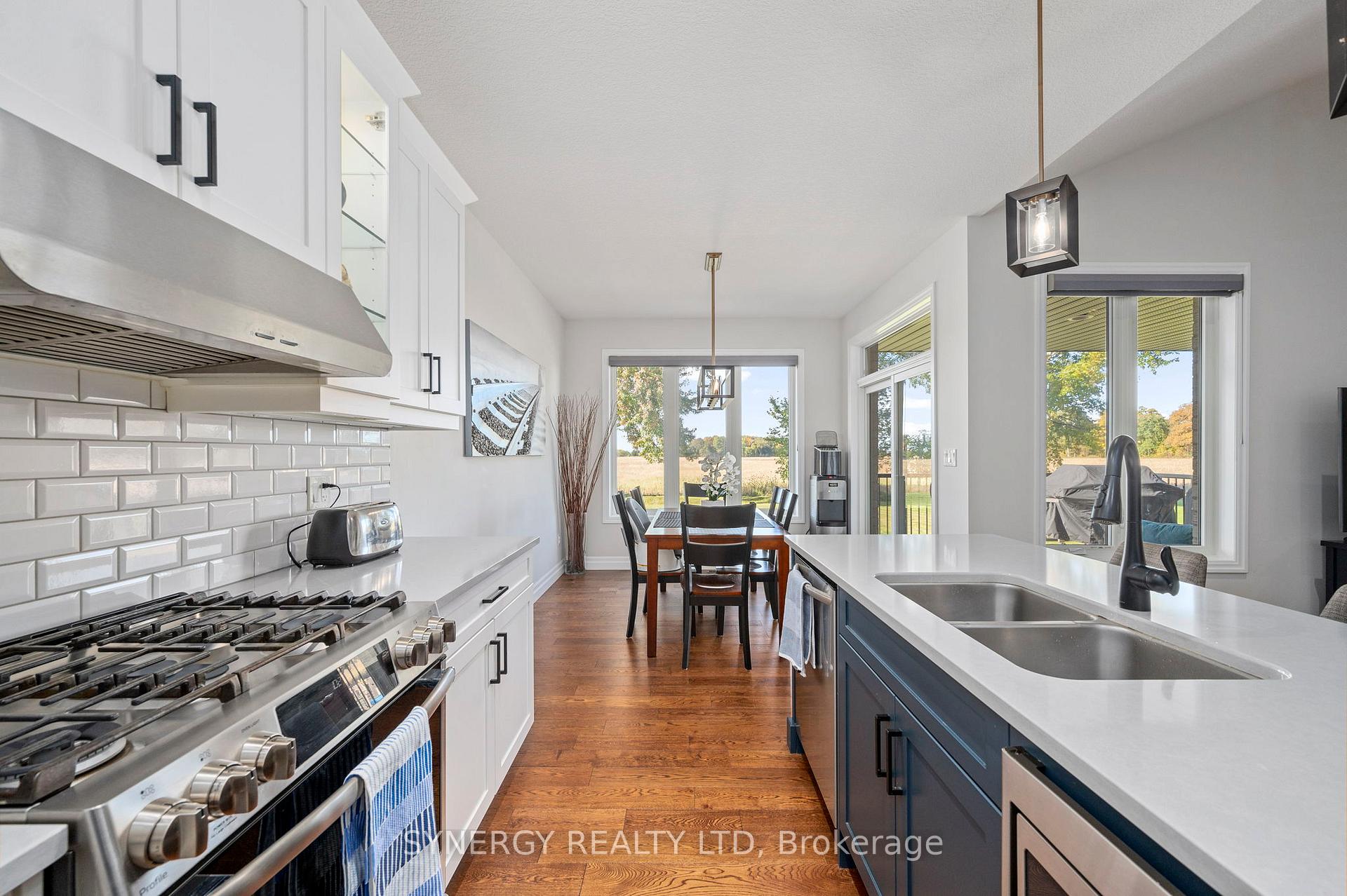 Photo 12 of 206 Leitch Street, Dutton/Dunwich, Dutton — HOMEH