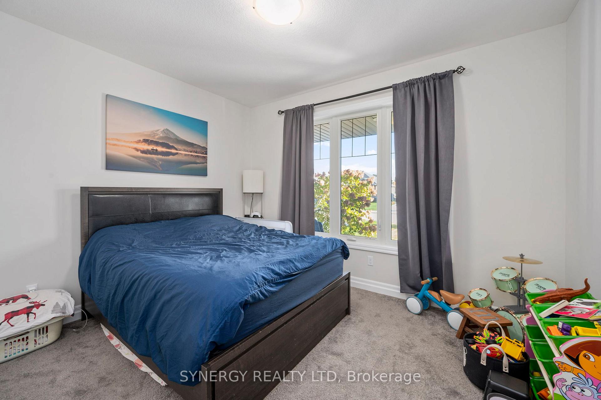 Photo 16 of 206 Leitch Street, Dutton/Dunwich, Dutton — HOMEH