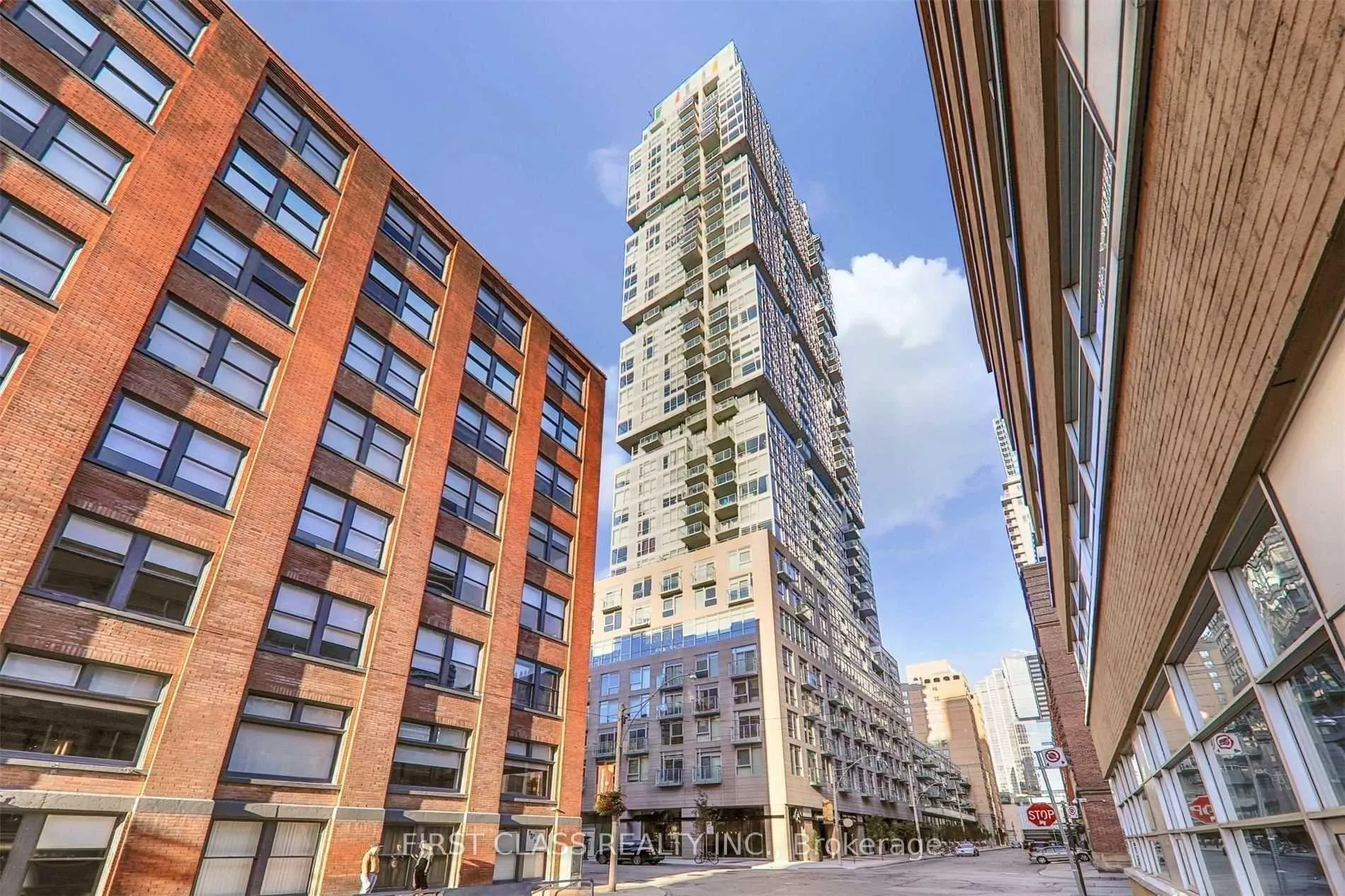 Front of Unit 304, 30 Nelson Street