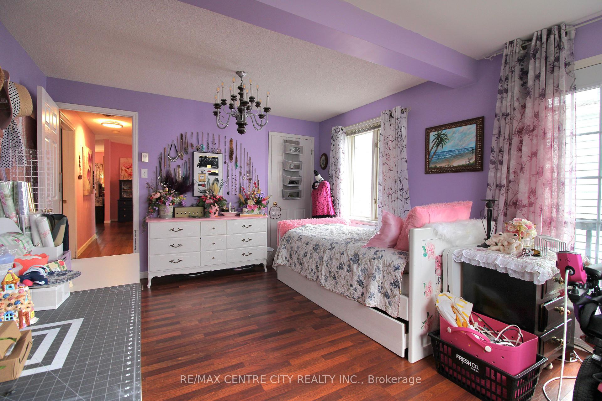 Photo 19 of 11 Stewart Street, Strathroy-Caradoc, SE — HOMEH